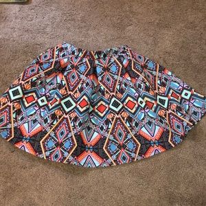 Patterned skirt